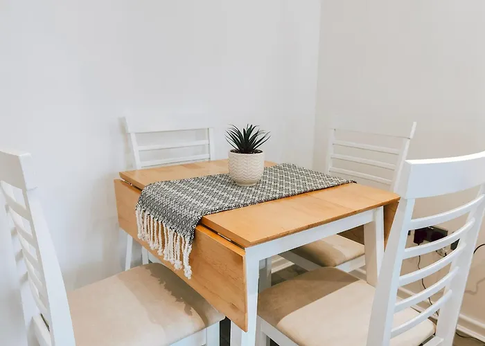 The Winchilsea Flat In St John\'S Wood